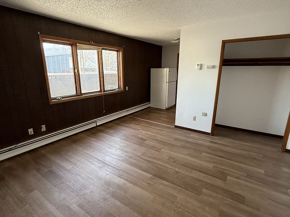1st image of 401 Slater St #3