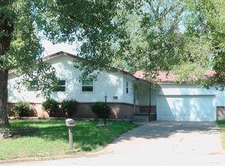 516 E Fort Worth Dr S, Broken Arrow, OK 74012