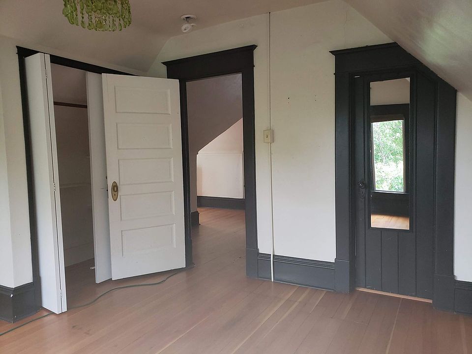 Granger Apartments 104 N East St Livingston MT Zillow