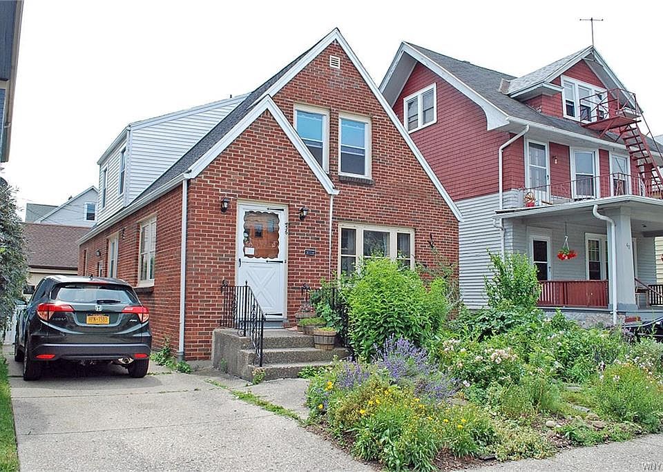 1st image of 36 Woodette Pl