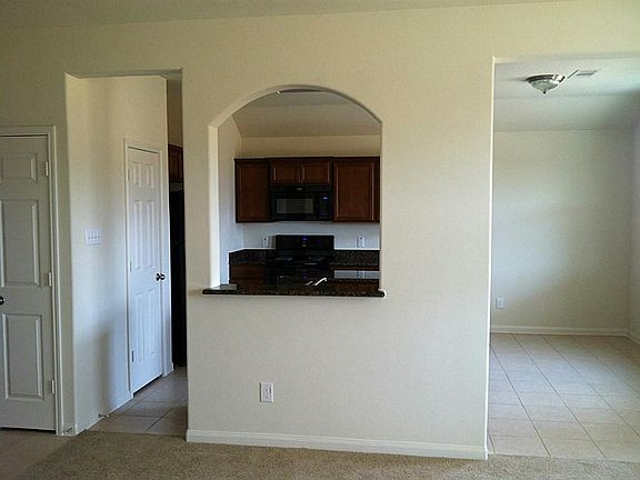 5th image of 12219 Estelle Ln