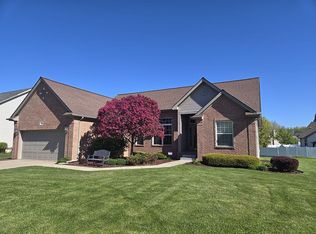 5459 Aspen Cir, Grand Blanc, MI 48439