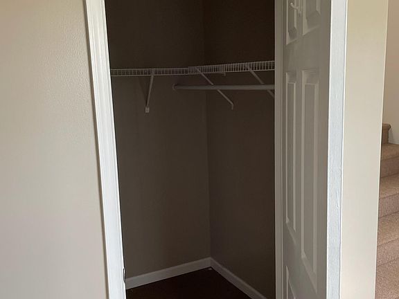 4th image of 128 Broad St #1