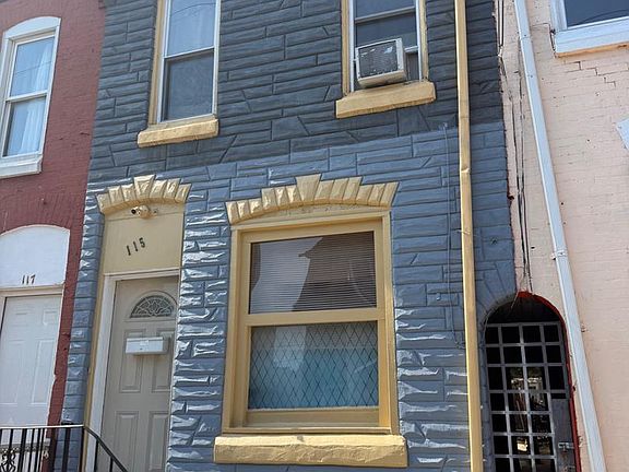 3rd image of 115 W Elm St
