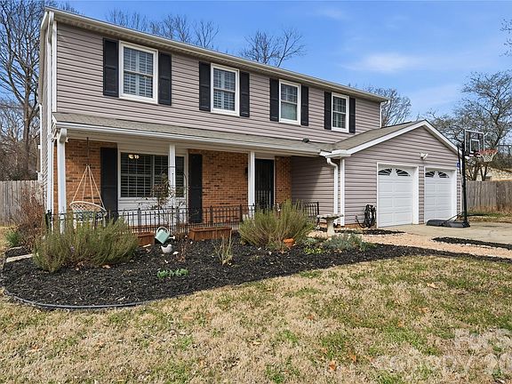 2nd image of 5808 Tillery Dr