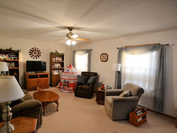 3rd image of 212 S 25th St
