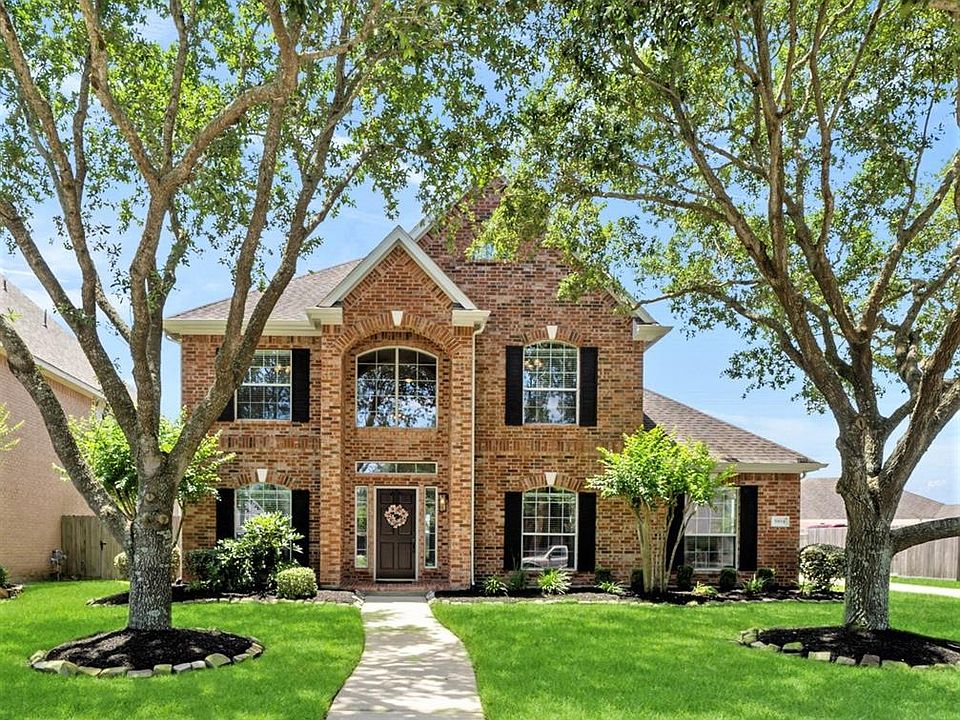 1st image of 3904 Canyon Lake Dr