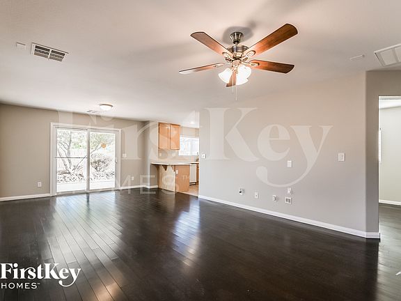 3rd image of 6305 Climbing Vine Ave