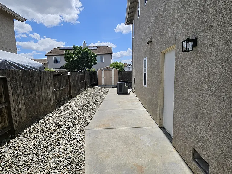 1836 Winding River Ct — Photo 56