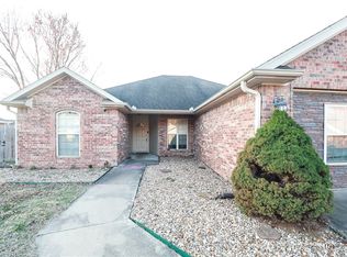 67 Northaven St, Farmington, AR 72730