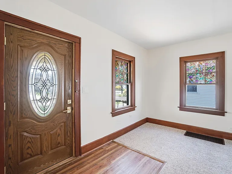 2306 Eastbrook Dr — Photo 7