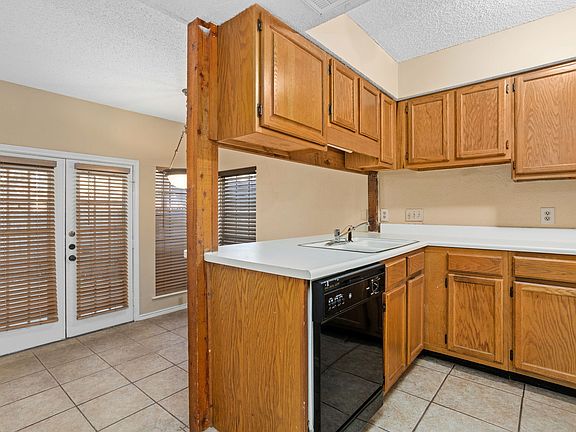 4th image of 8611 Datapoint Dr #31-31-31