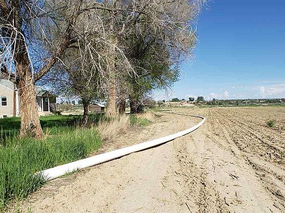 2nd image of 1549 Us Highway 20 S