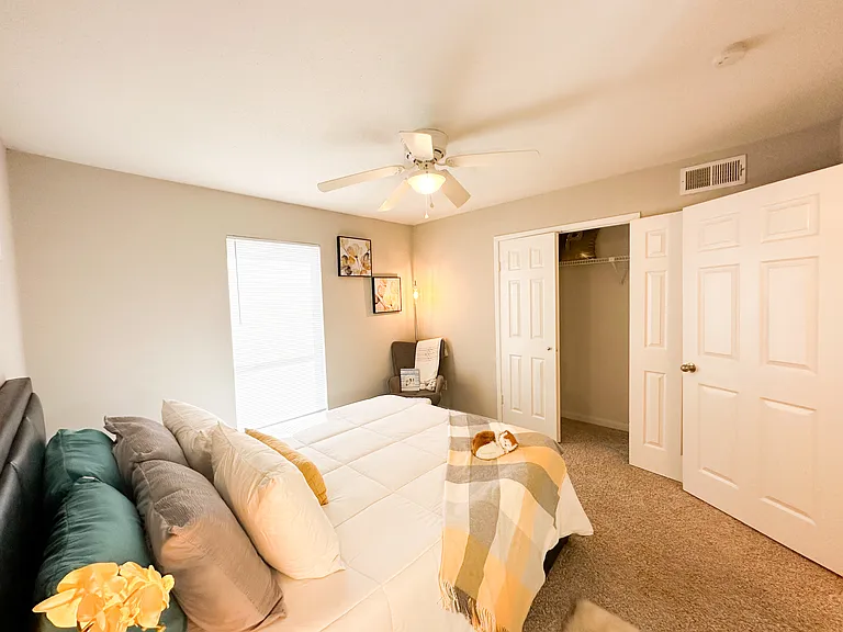 The Park @ Live Oak Apartments — Photo 60