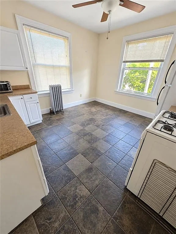 1 bed, 1.0 bath, 700 sqft, $1,200 — Photo 4