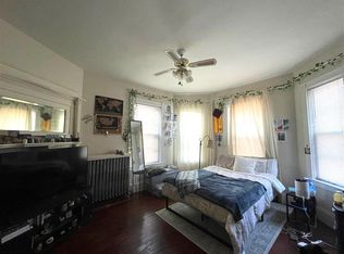 158 River St #1, Cambridge, MA 02139