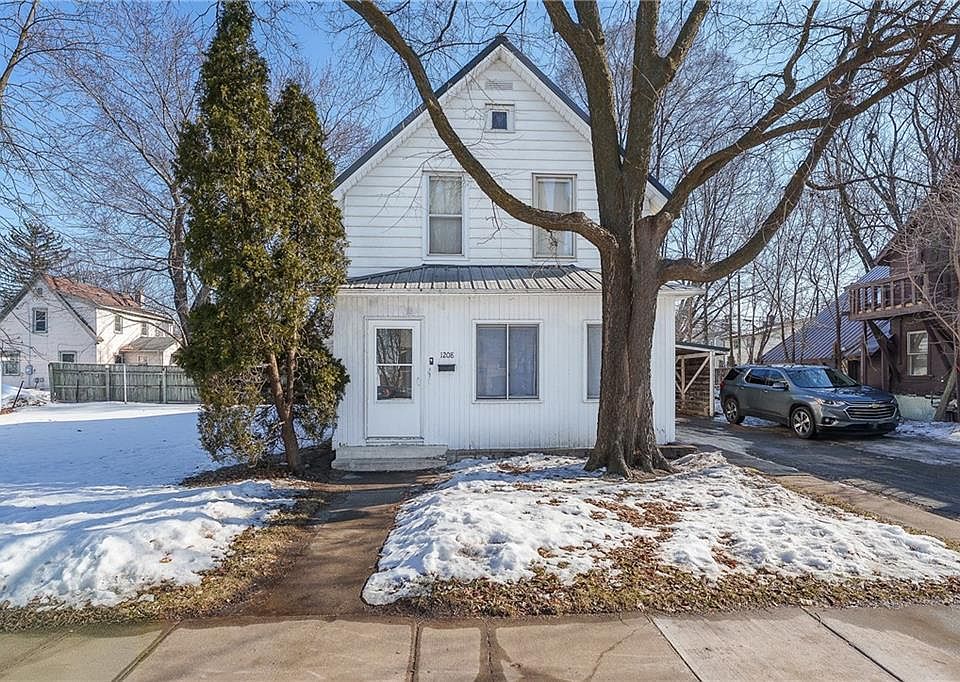 1st image of 1208 7th Street #1