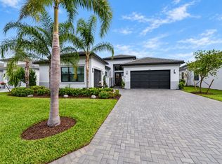 12441 SW CRYSTAL COVE Drive, Port St Lucie, FL 34987