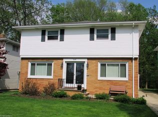 2149 Halcyon Rd, Beachwood, OH 44122