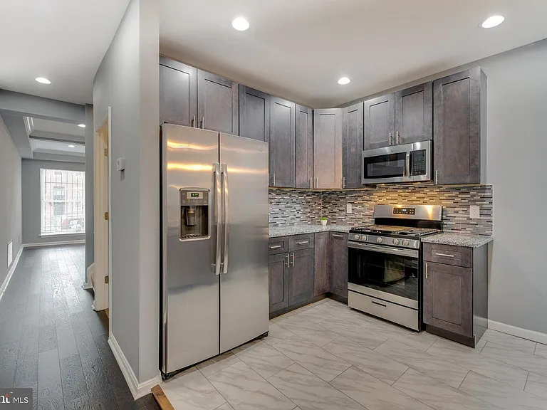 222 N Collington Ave — Photo 18