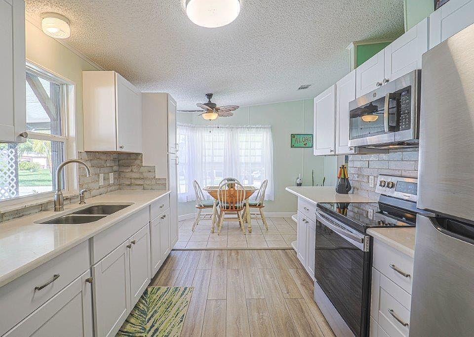 1st image of 471 ANN MARIE Circle