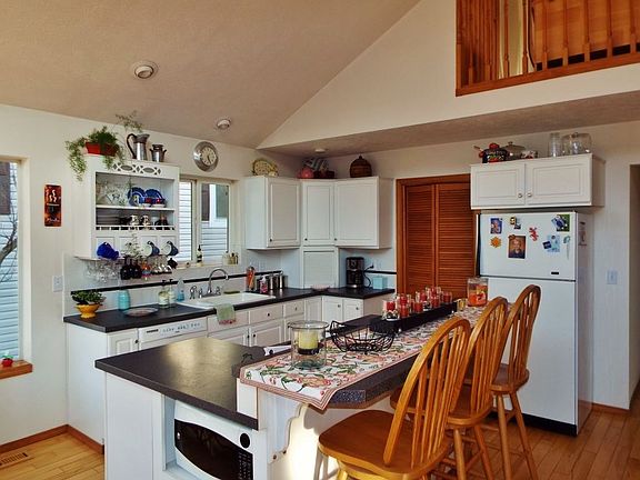 4th image of 47173 E Deer Lake Way