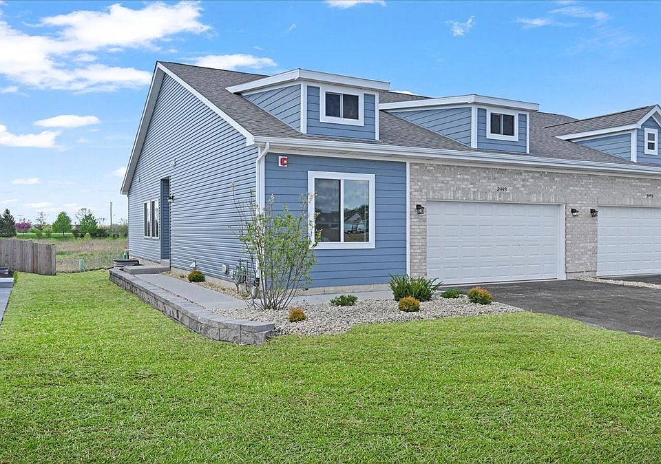 1st image of 3993 Shoeger Dr