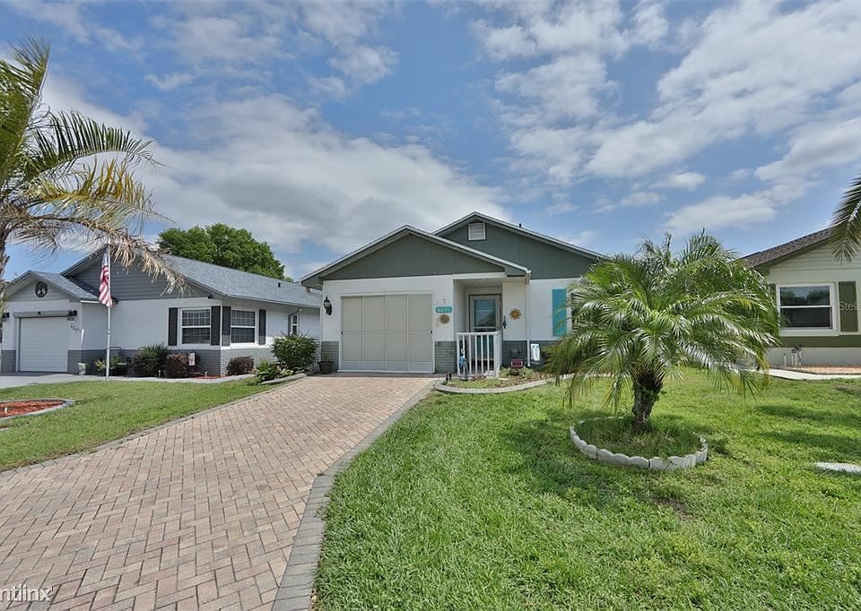 1st image of 6241 Sandpipers Dr