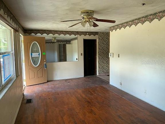 5th image of 619 Brentwood Dr