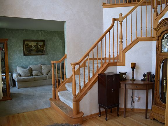 5th image of 25431 W Blakely Dr