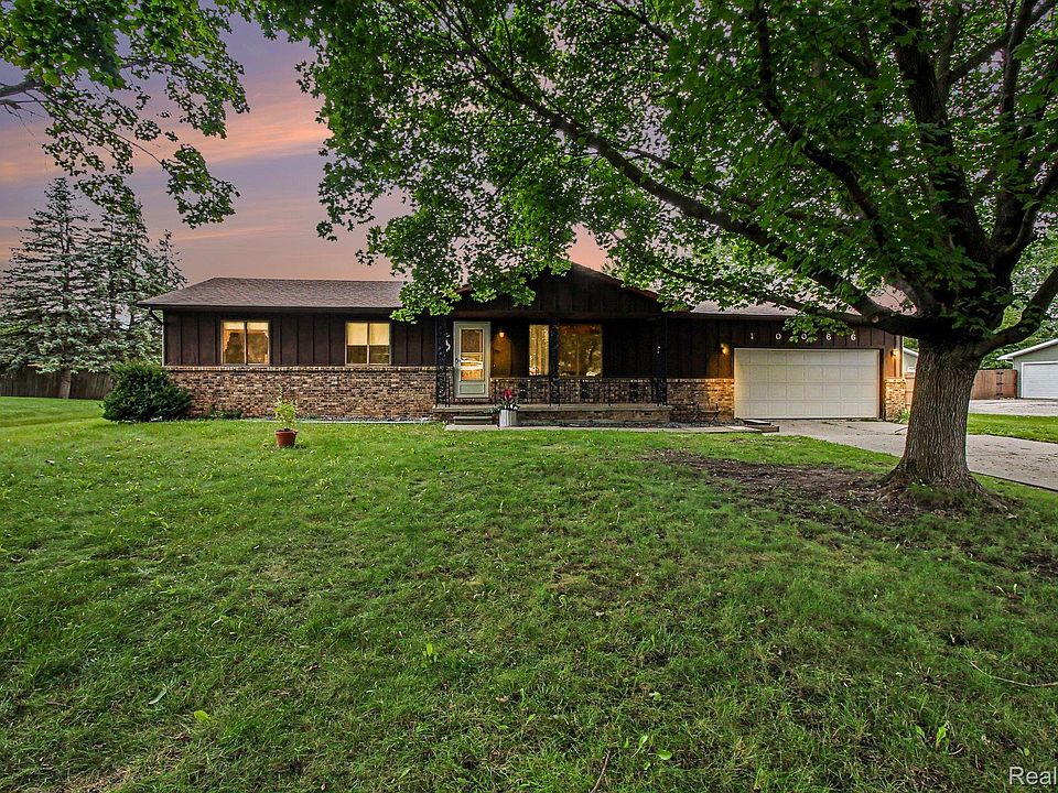 1st image of 10066 Carpenter Rd
