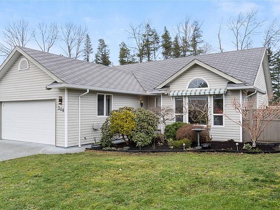 2nd image of 306 Rheumer Cres