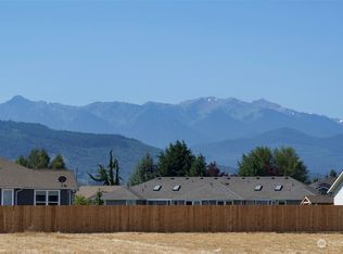 154 Covington Ct, Sequim, WA 98382