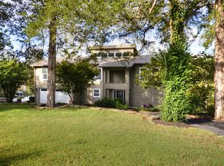 3340 Turtle Cove Dr, Louisville, TN 37777