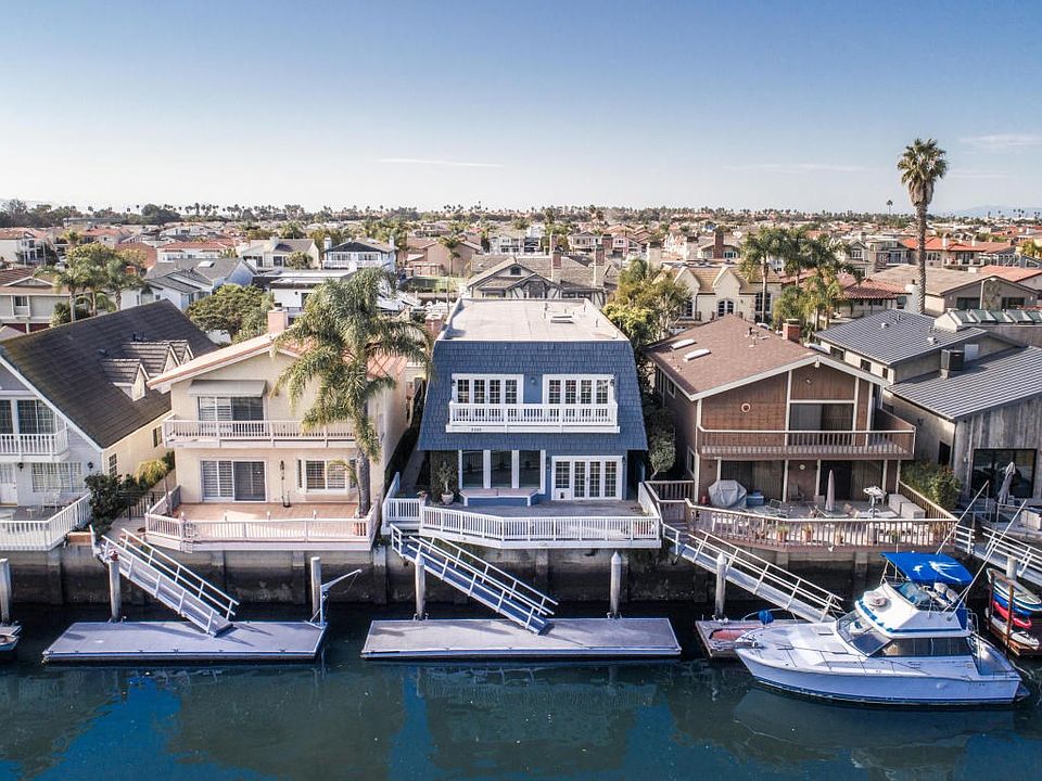 Beautiful Harbor Home