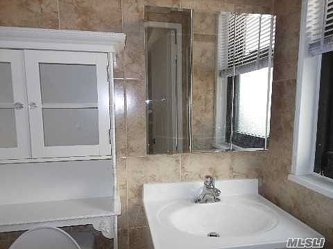 4th image of 6125 98th St APT 12D