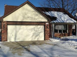 13179 Kozak Dr, Sterling Heights, MI
