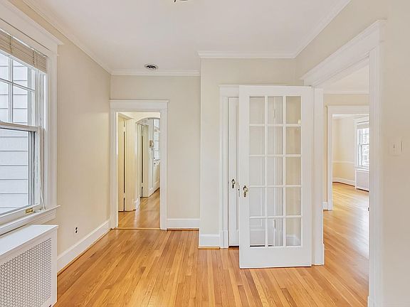 4th image of 4509 Highland Ave