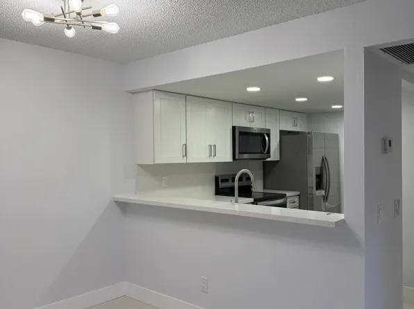 1041 NW 124th Ave #1041, Hollywood, FL 33026