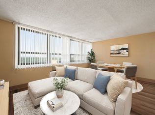 The Pavilion Apartments, Chicago, IL 60656