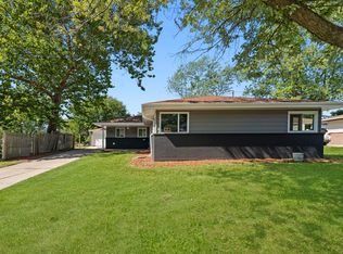 338 Farragut St, Park Forest, IL 60466