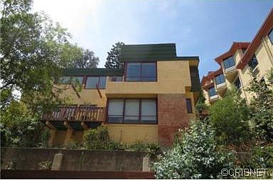1st image of 1911 1/2 N Highland Ave