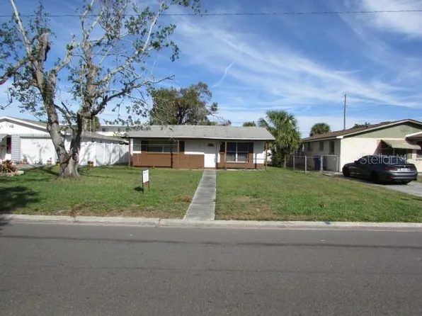 511 75th Ave N #21, Saint Petersburg, FL 33702