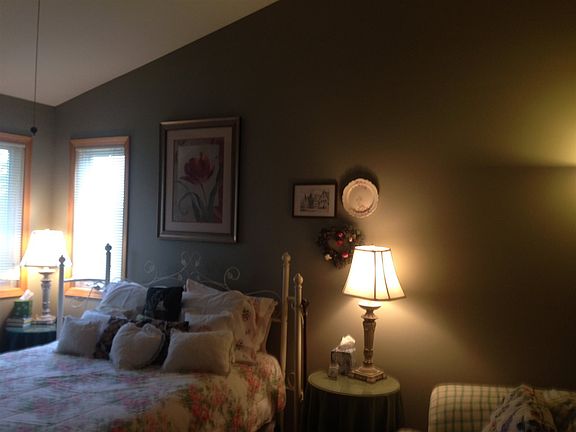 5th image of 430 Meadowridge Cir #430