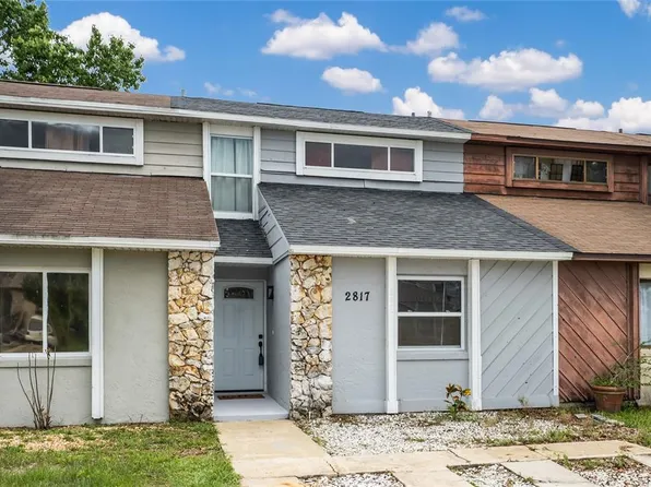 2817 Hunt Club Ln, Orlando, FL 32826