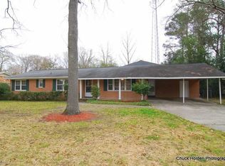 209 Danwood Dr, West Columbia, SC 29169