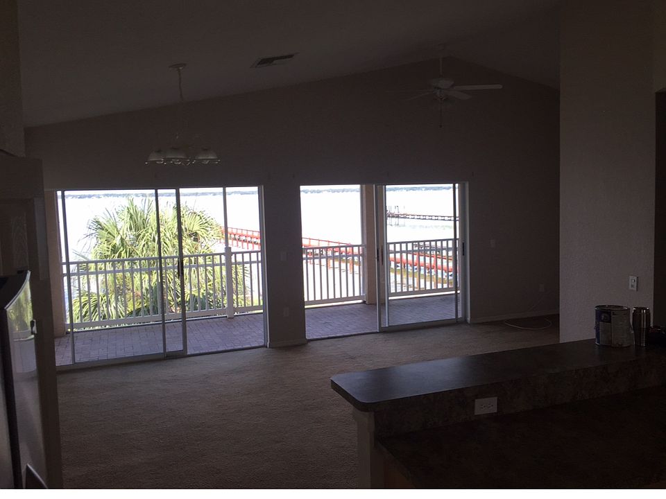 1st image of 2381 Lakeview Dr #2381