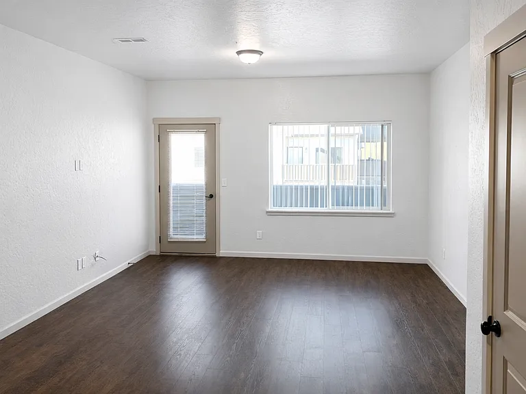 Residence at River Run — Photo 30