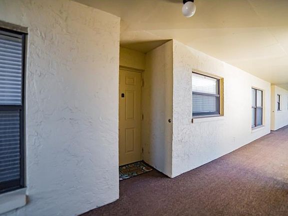 4th image of 1000 Cove Cay Dr Unit 2D