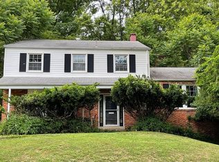 11738 Lovejoy St, Silver Spring, MD 20902